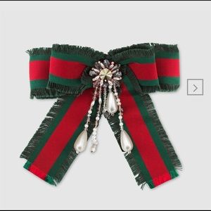 Gucci Web bow brooch